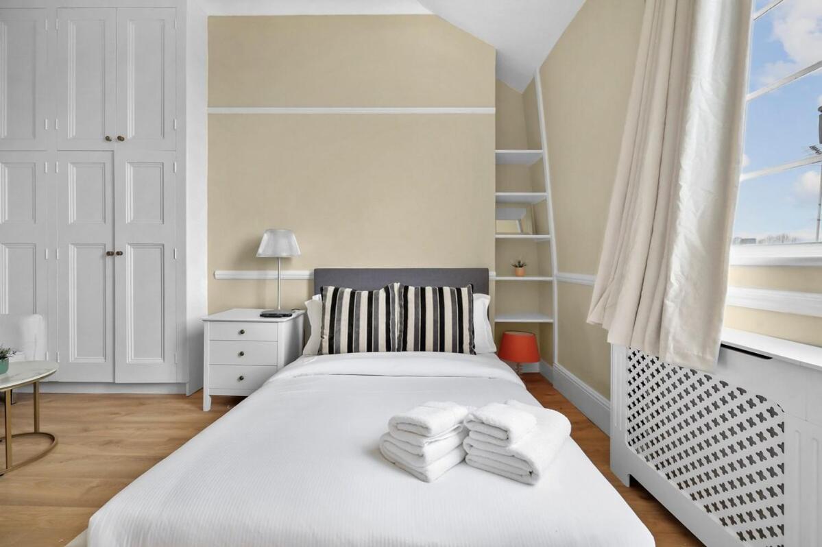 Furnished In Chelsea *